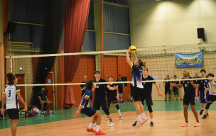 SENIORS GARCONS : VB LA ROCHETTE 3/0 COMBS VB 2