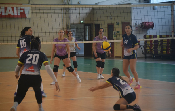 Régionale 2 : VBLR2 2/3 VS OZOPHORICIENNE